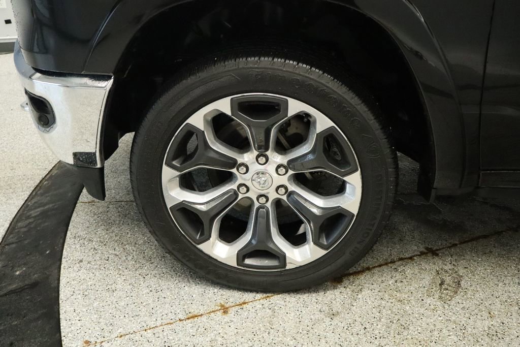 Used 2019 RAM 1500 Limited AWD/4WD image 14