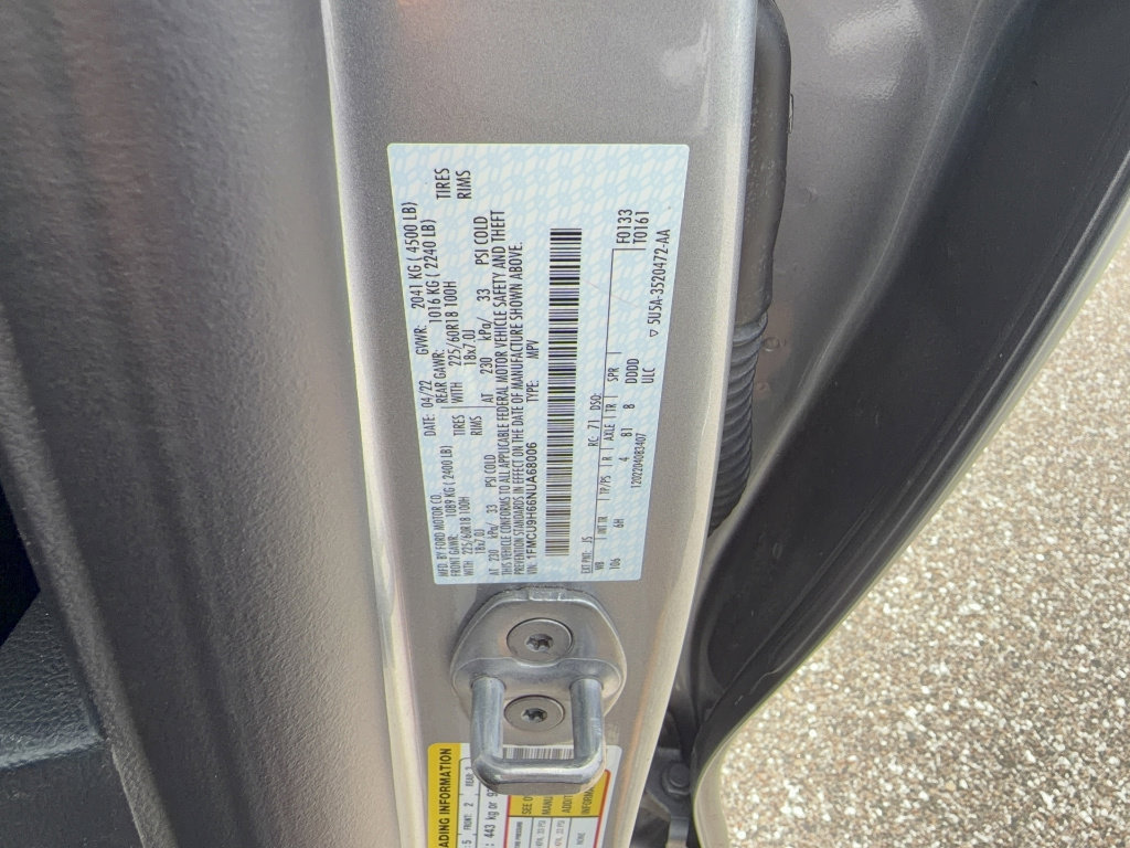 Certified 2022 Ford Escape SEL AWD/4WD image 33