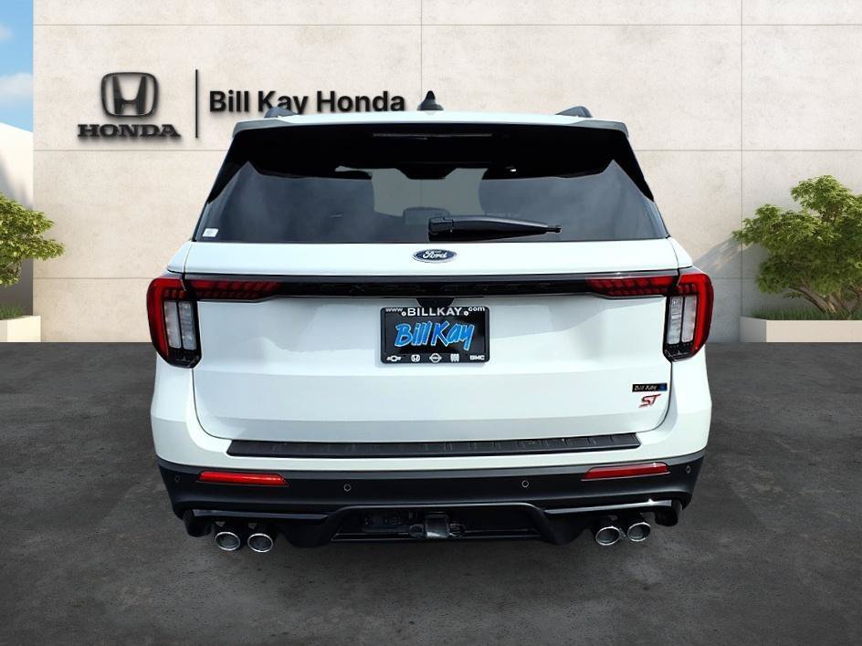 Used 2025 Ford Explorer ST AWD/4WD image 4