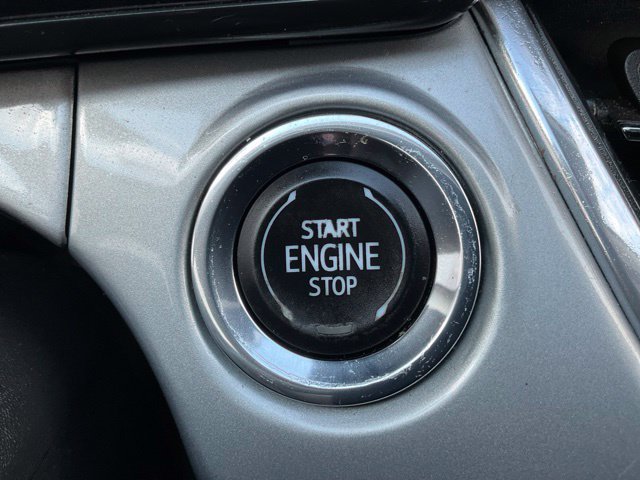 Used 2024 Chevrolet Trax LT w/ Driver Confidence Package FWD image 17