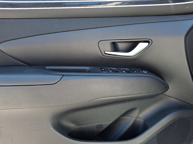 Used 2023 Hyundai Tucson SEL w/ Convenience Package image 12