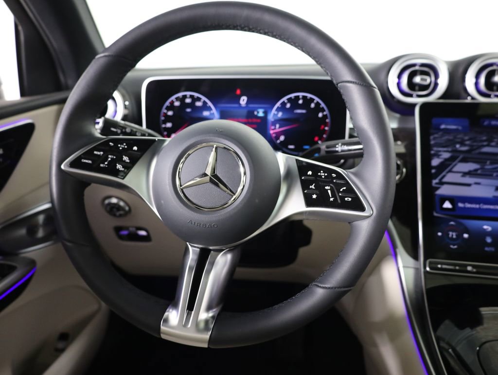 Certified 2026 Mercedes-Benz GLC 300 4MATIC image 39