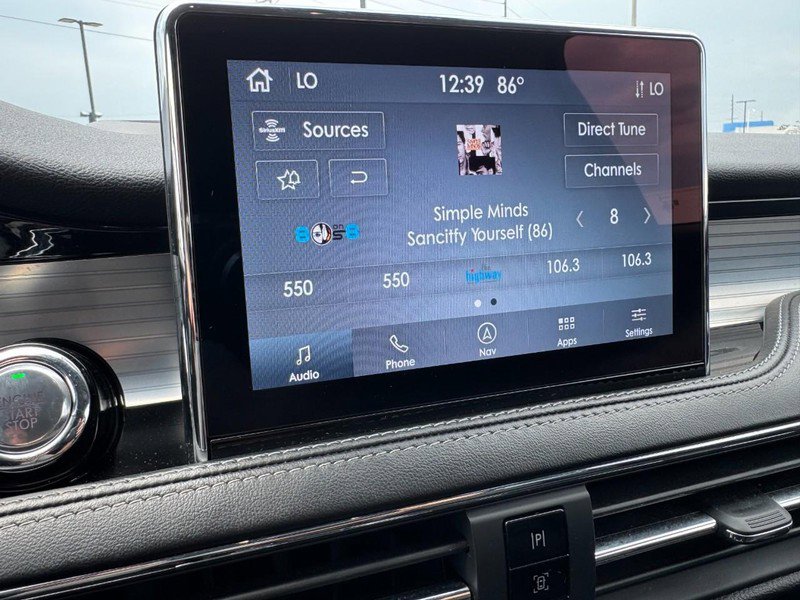 Used 2022 Lincoln Corsair Standard AWD w/ Equipment Group 101A image 16