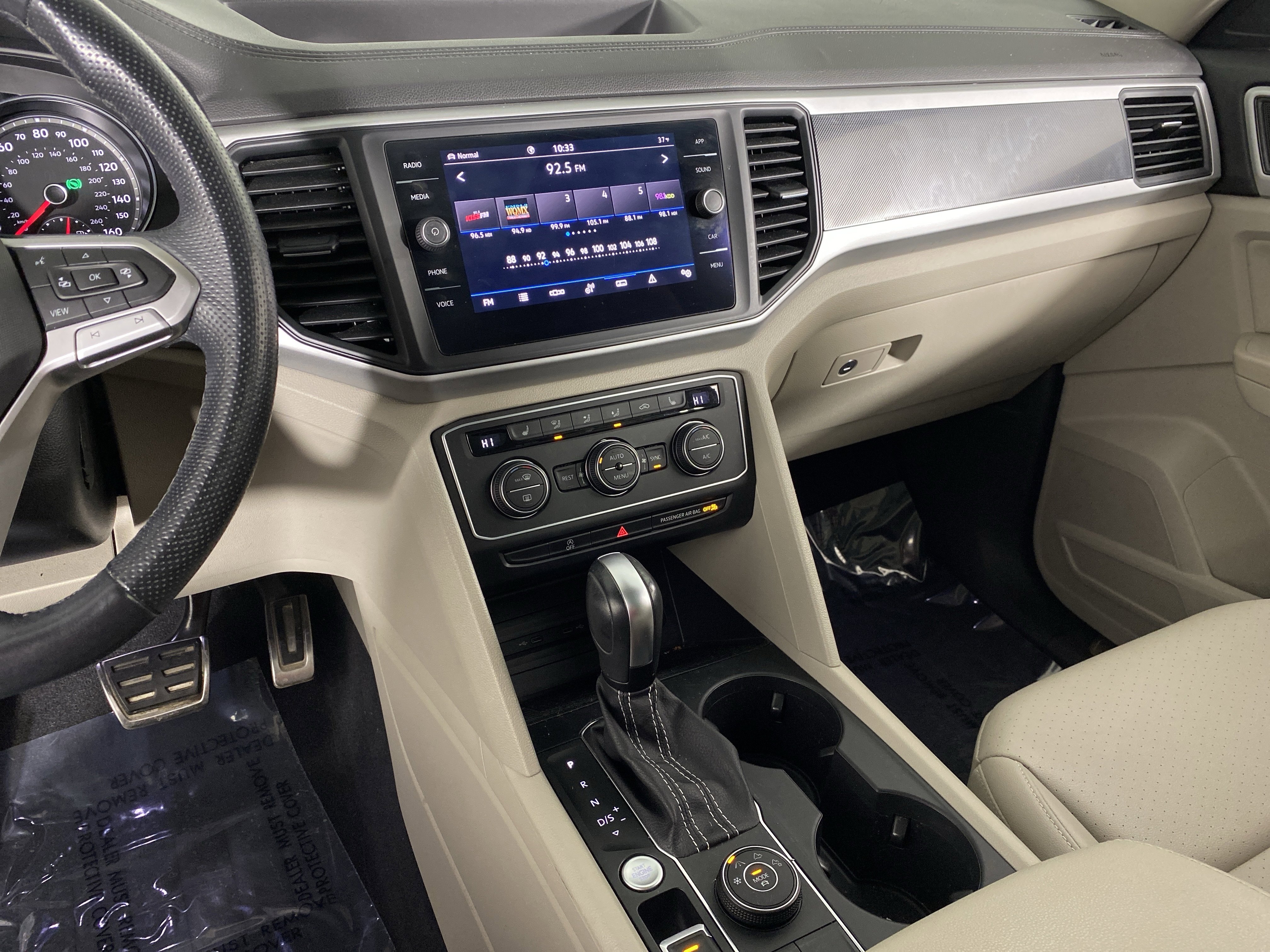 Used 2021 Volkswagen Atlas SE w/ Panoramic Sunroof Package image 27