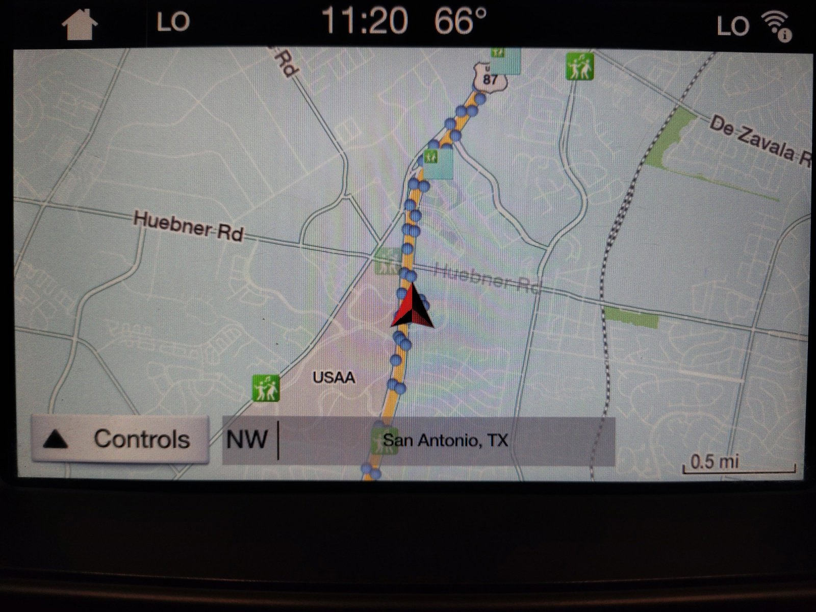 Used 2018 Ford Explorer XLT w/ Equipment Group 202A image 3