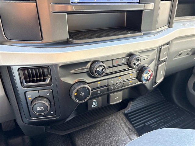 New 2026 Ford F250 XL image 32