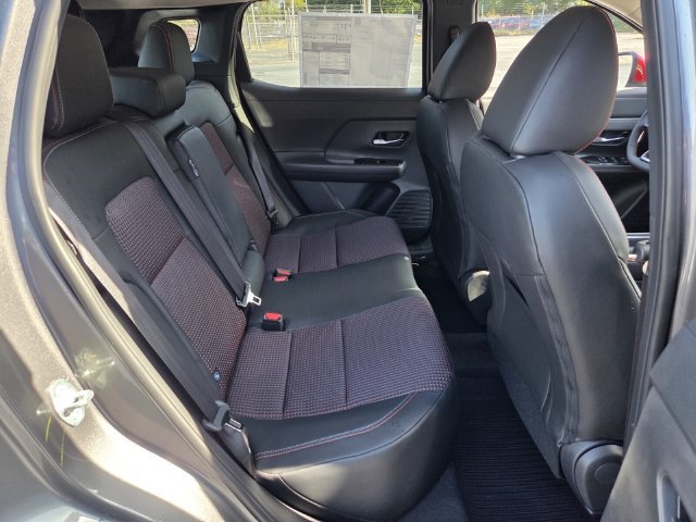 New 2027 Nissan Kicks SR FWD image 12