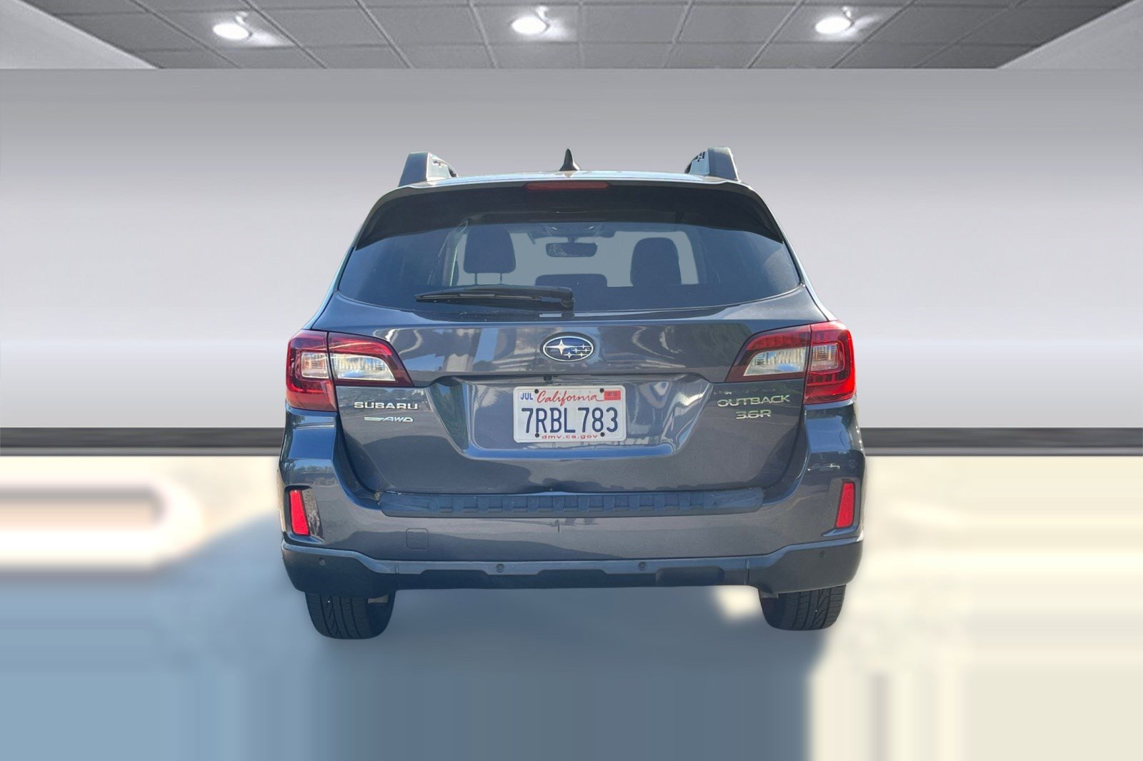 Used 2017 Subaru Outback 3.6R Limited image 5