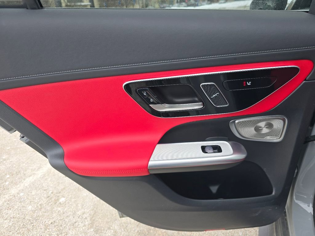 Certified 2026 Mercedes-Benz GLC 300 4MATIC image 27