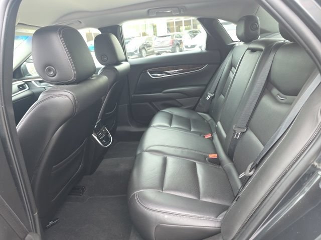 Used 2015 Cadillac XTS Luxury AWD/4WD image 7