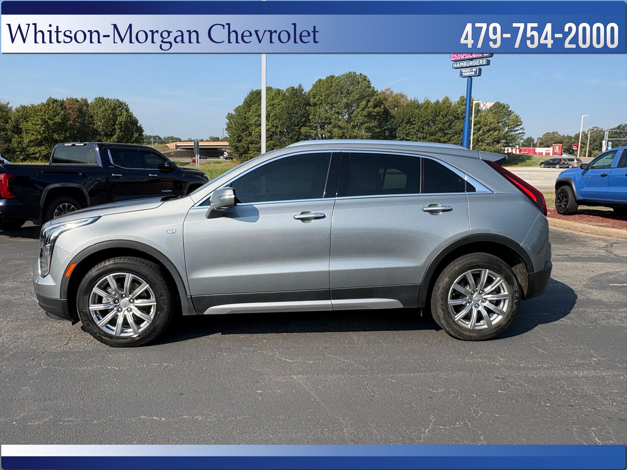 Used 2023 Cadillac XT4 Premium Luxury FWD image 8