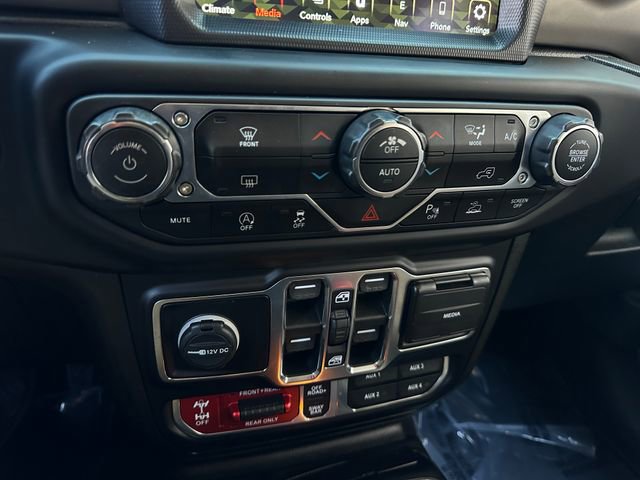 Used 2021 Jeep Wrangler Unlimited Rubicon w/ Dual Top Group image 29