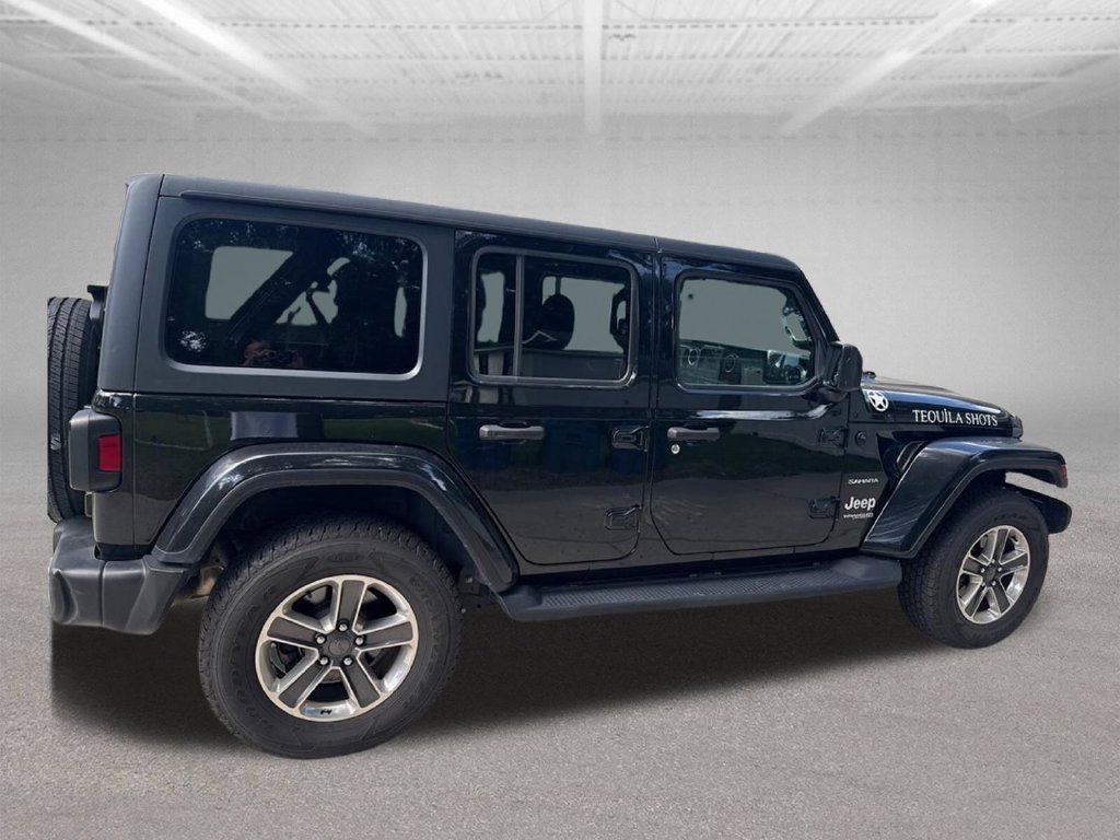 Used 2019 Jeep Wrangler Unlimited Sahara AWD/4WD image 5