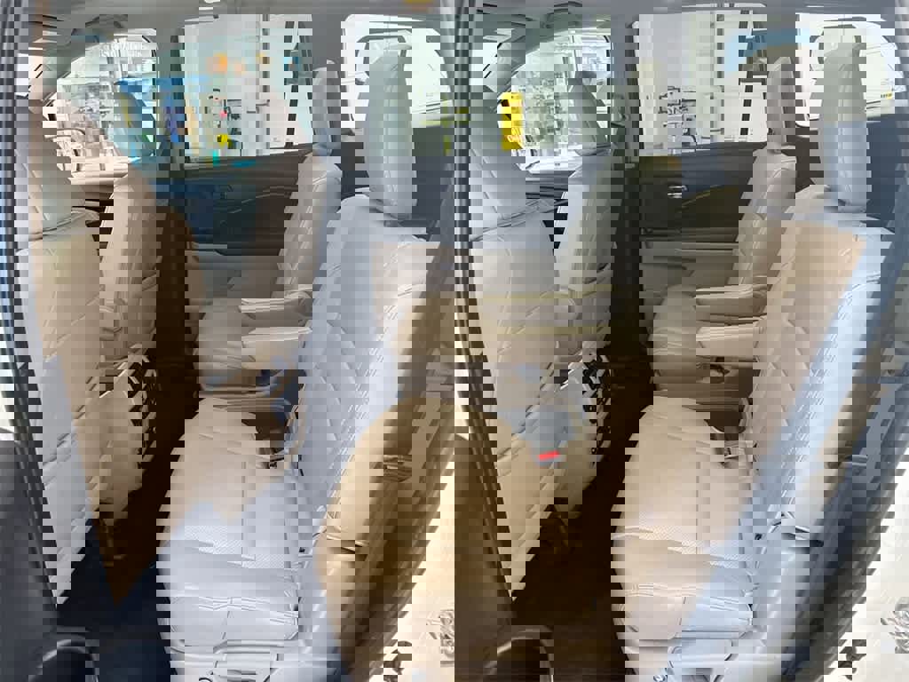 Used 2018 Honda Pilot Elite image 21