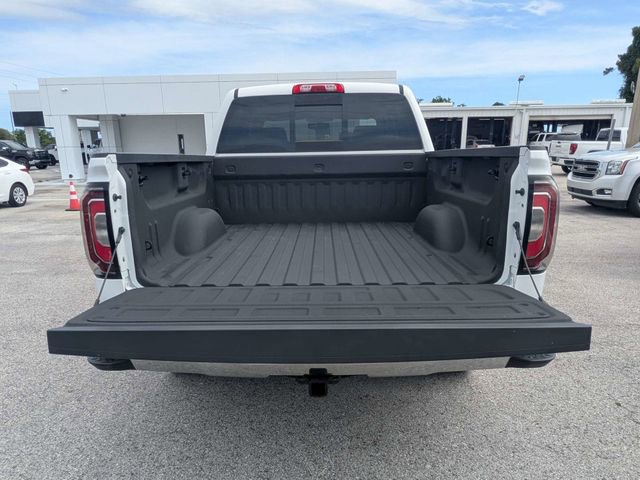 Used 2018 GMC Sierra 1500 SLT w/ SLT Premium Package AWD/4WD image 13