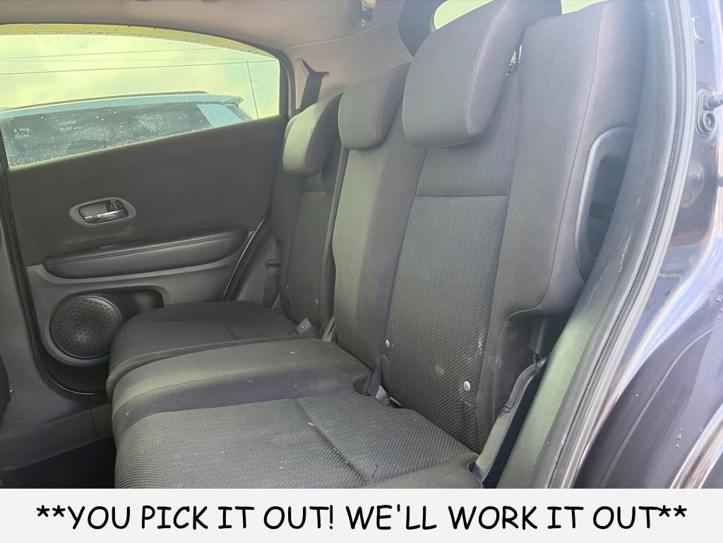 Used 2018 Honda HR-V LX image 9