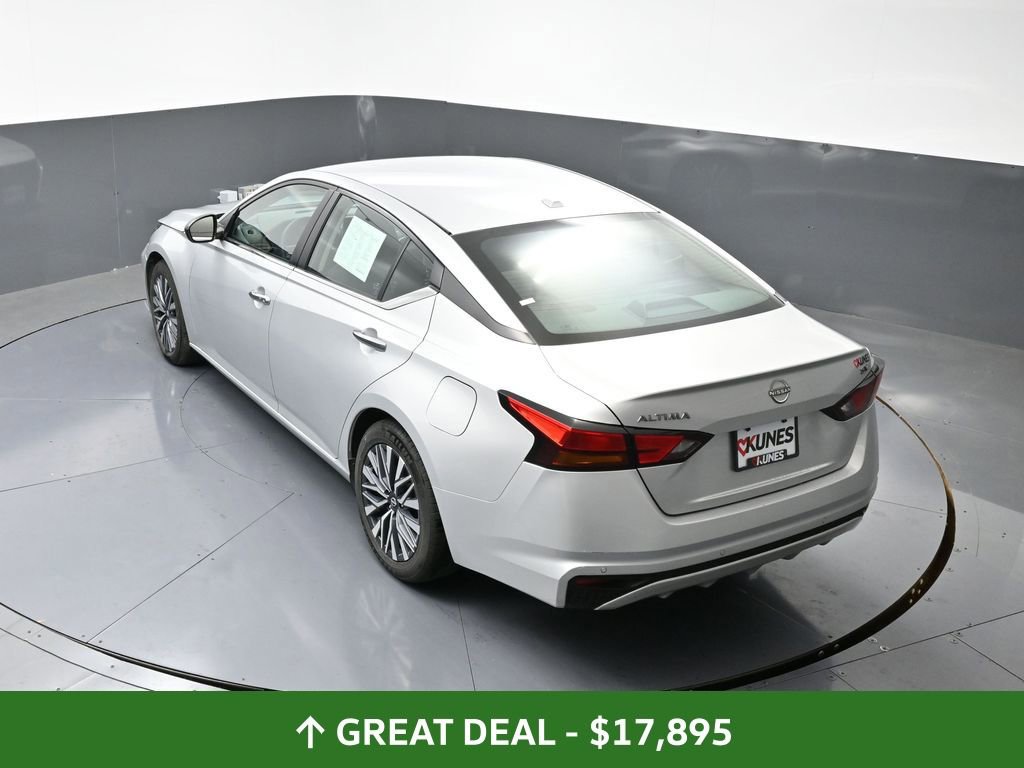 Used 2024 Nissan Altima 2.5 SV image 47