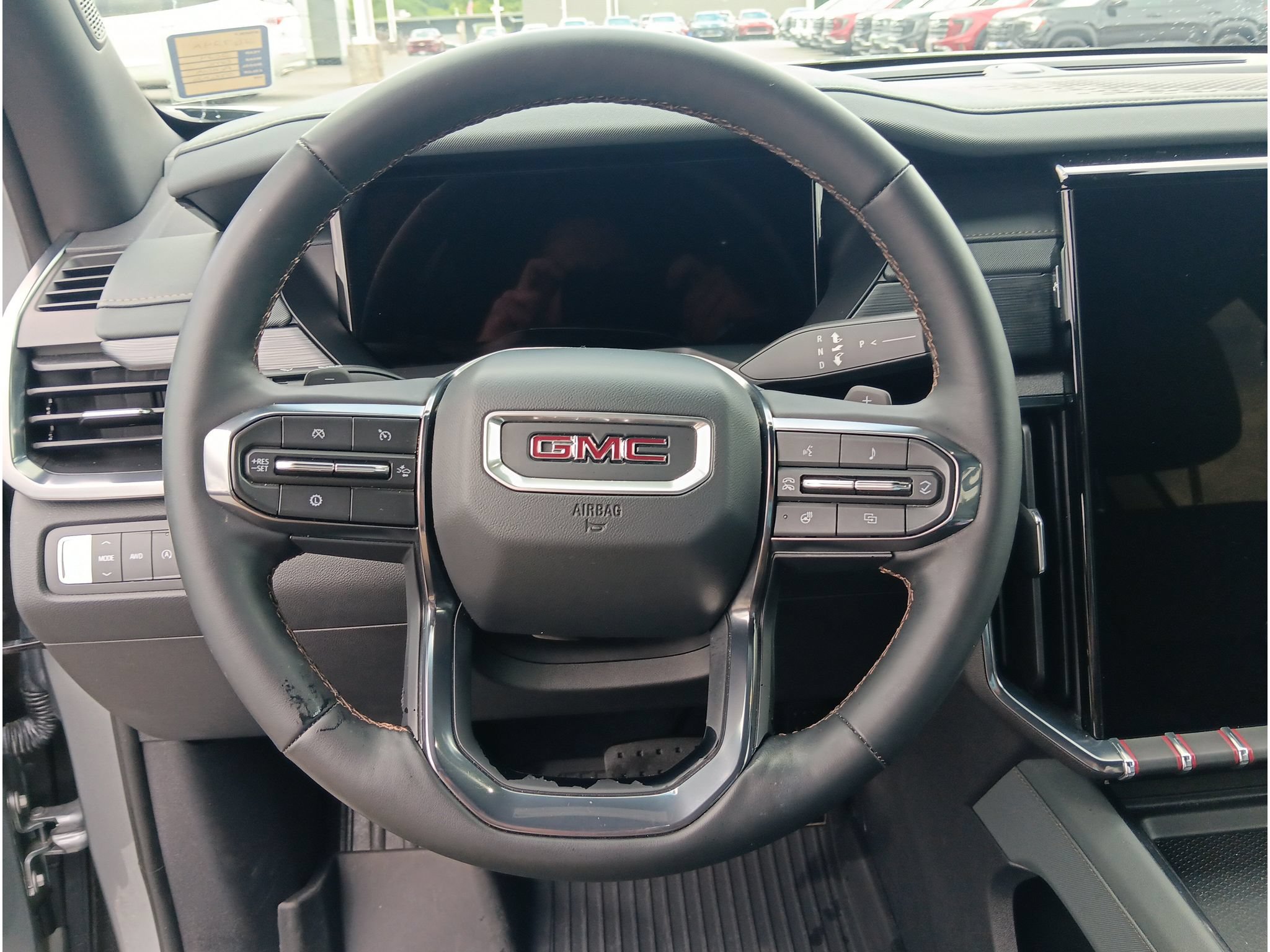 Used 2024 GMC Acadia AT4 w/ Luxury Package AWD/4WD image 15