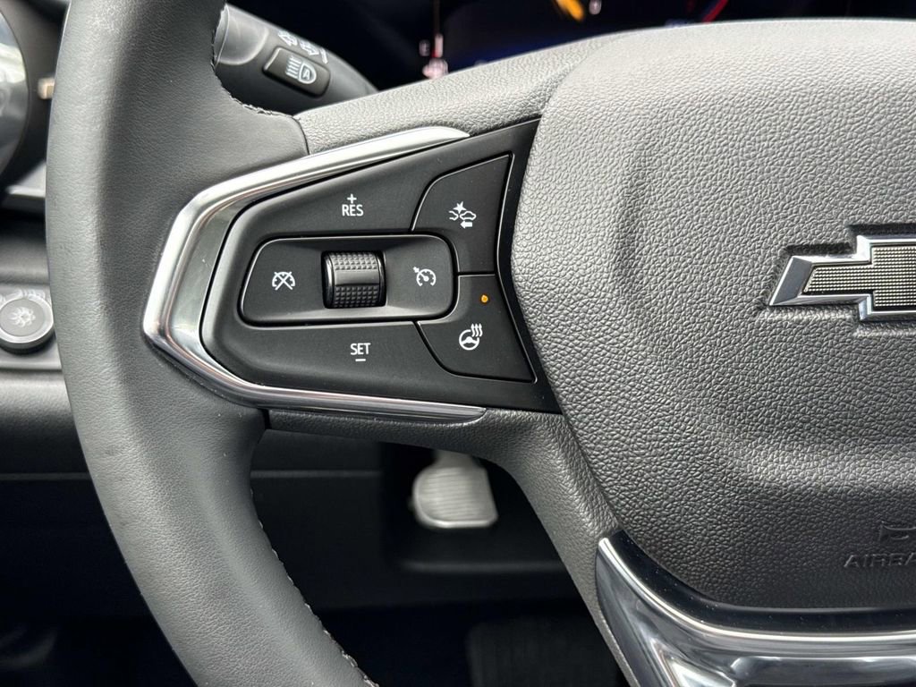 Used 2024 Chevrolet Trax ACTIV w/ Sunroof Package FWD image 10