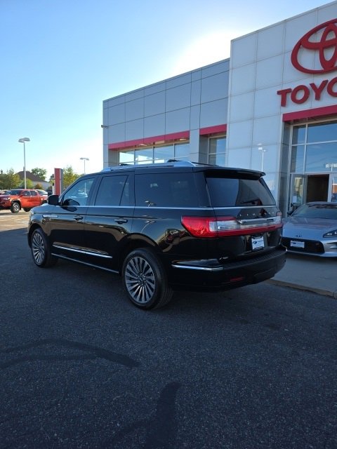 Used 2020 Lincoln Navigator Reserve image 3