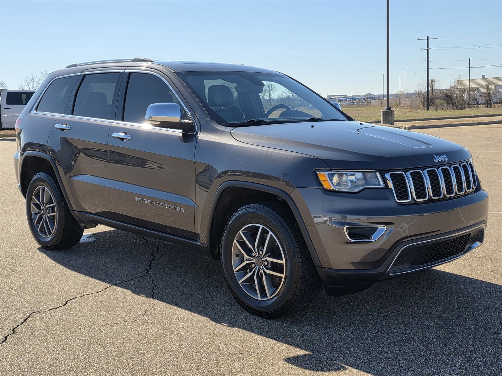 Used 2021 Jeep Grand Cherokee Limited image 3
