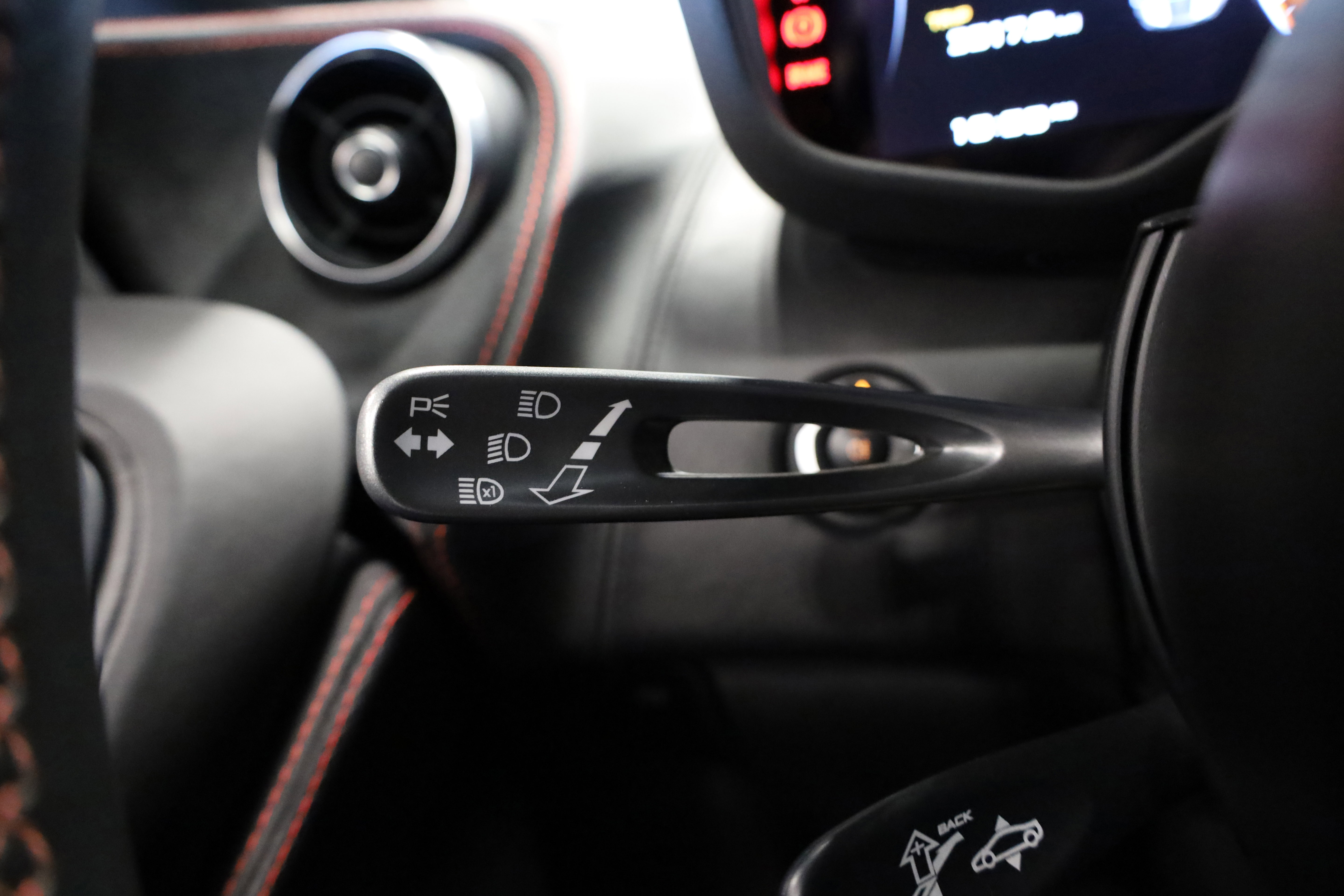 Used 2017 McLaren 570S Coupe image 19