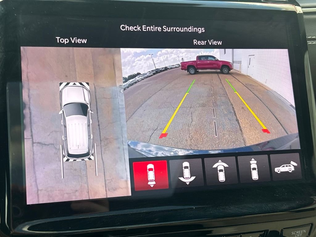 Used 2024 Jeep Grand Cherokee Limited w/ Luxury Tech Group II image 10