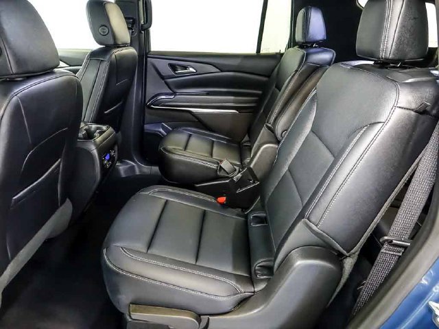 Used 2026 Chevrolet Traverse LT AWD/4WD image 14