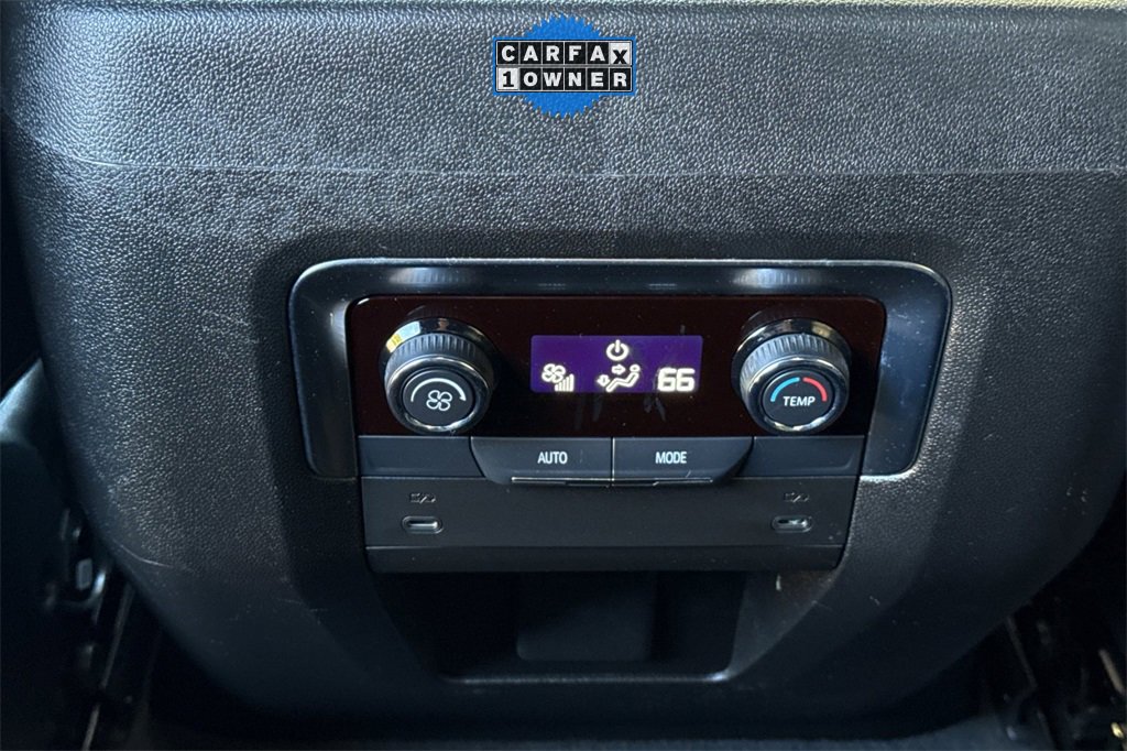 Used 2025 Chevrolet Suburban RST image 19