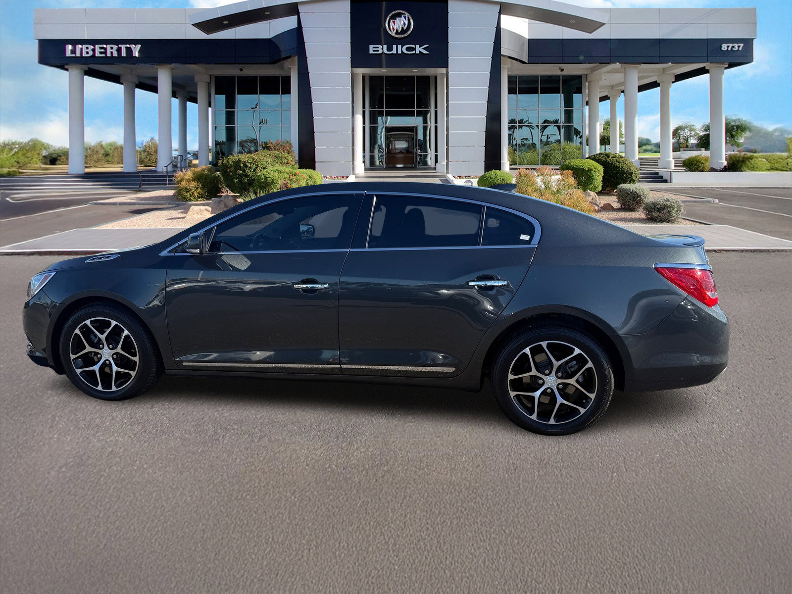Used 2016 Buick LaCrosse Sport Touring w/ Experience Buick Package image 7
