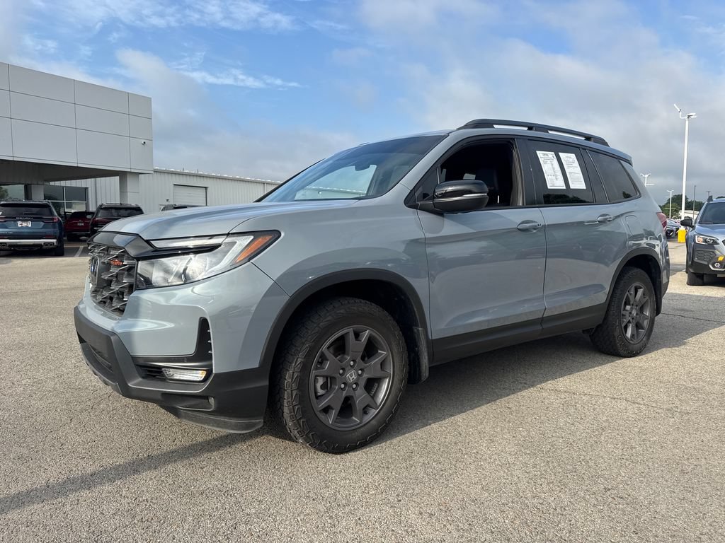 Used 2024 Honda Passport TrailSport video 2