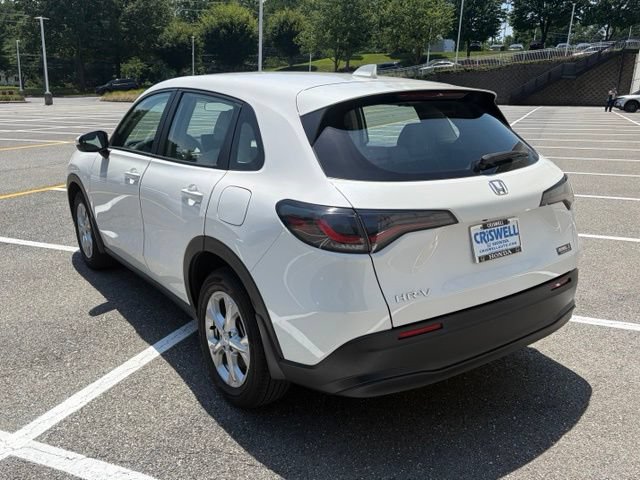 Certified 2025 Honda HR-V LX image 3