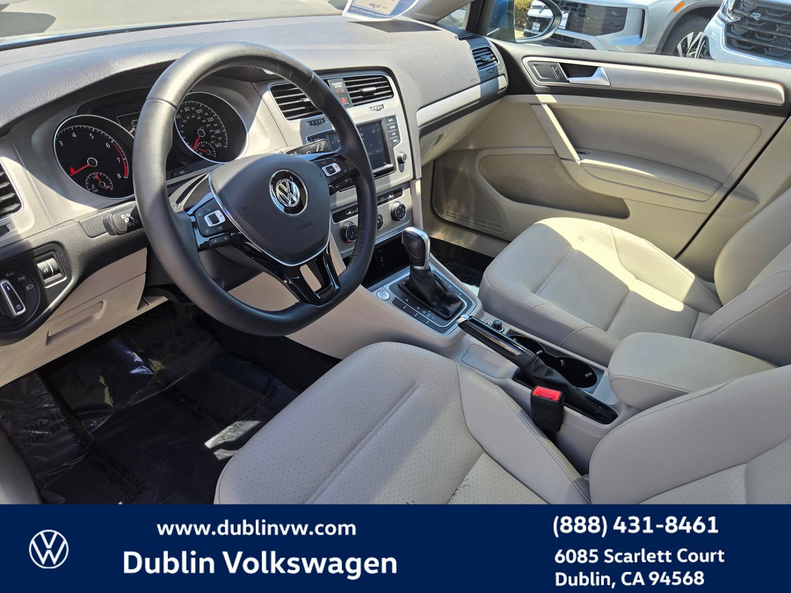 Used 2017 Volkswagen Golf SEL FWD image 9
