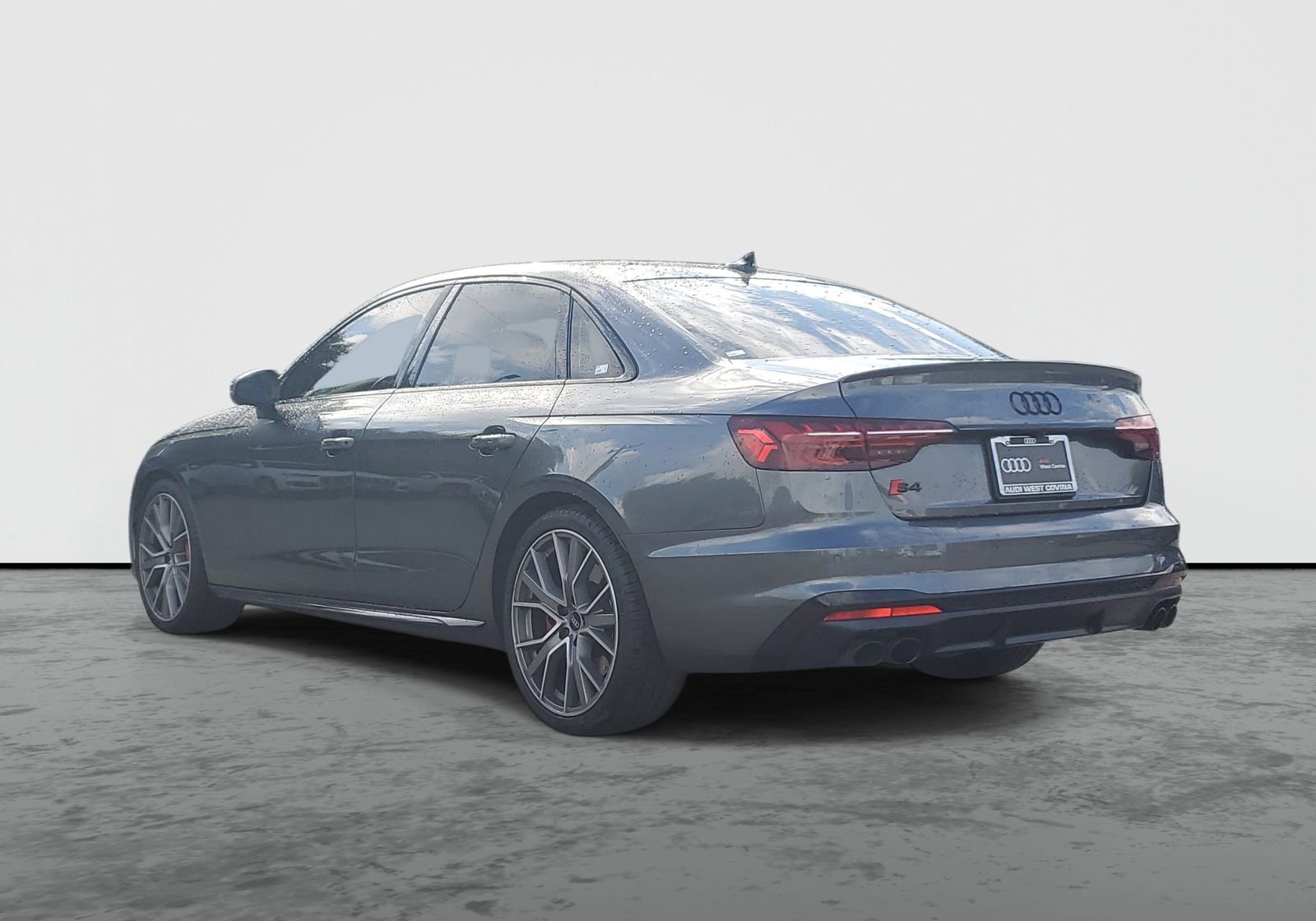 Used 2023 Audi S4 Premium Plus w/ Premium Plus Package image 3