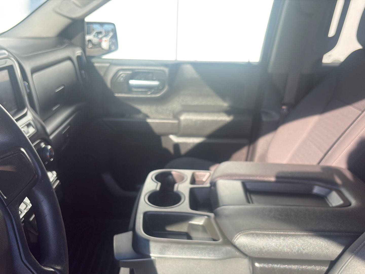 Used 2022 Chevrolet Silverado 1500 Custom RWD image 17