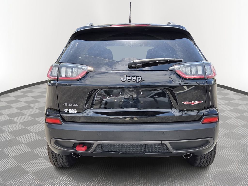 Used 2019 Jeep Cherokee Trailhawk w/ Cold Weather Group AWD/4WD image 5