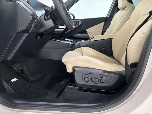 Used 2025 BMW X3 xDrive30i w/ Convenience Package image 14