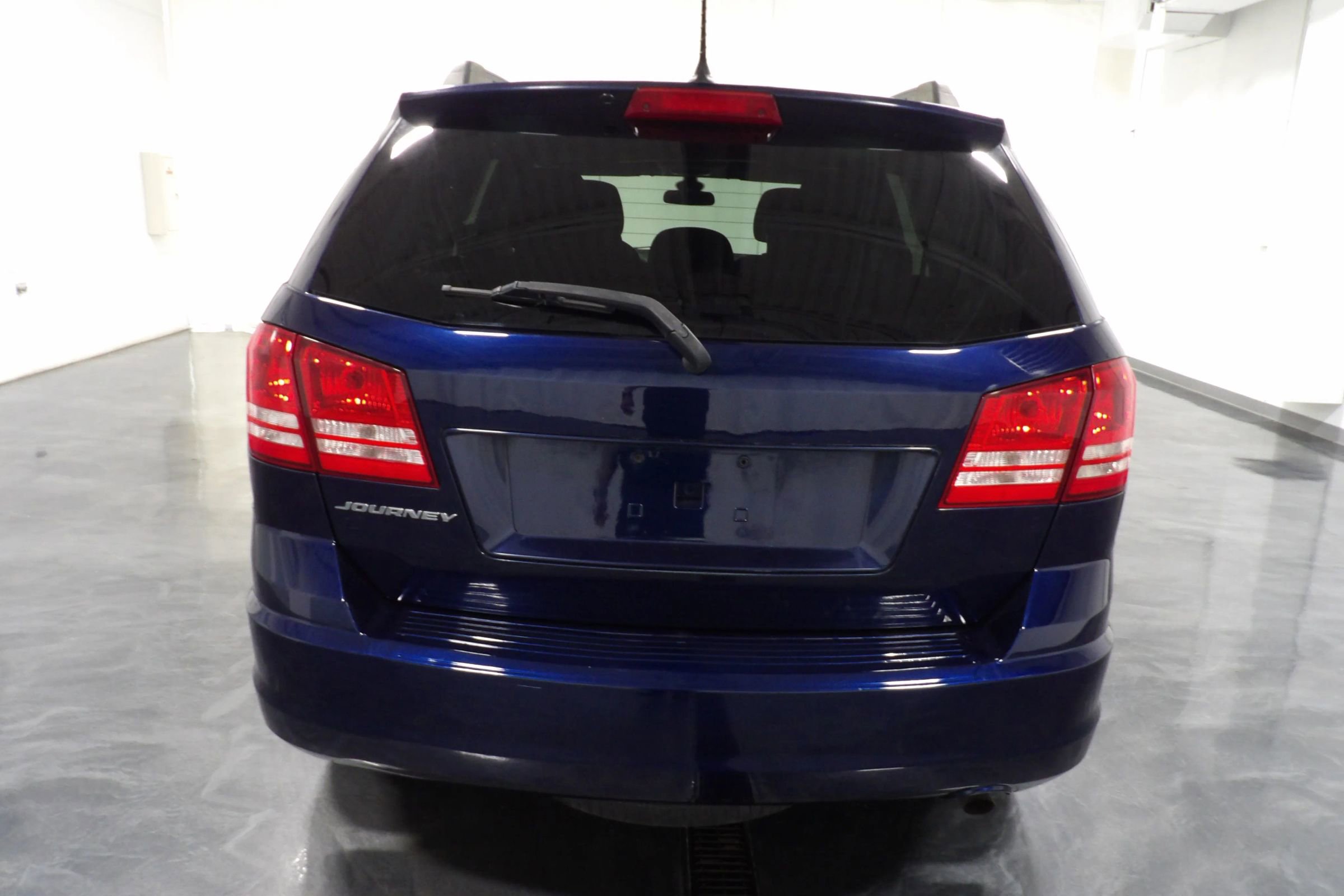 Used 2018 Dodge Journey SE image 5