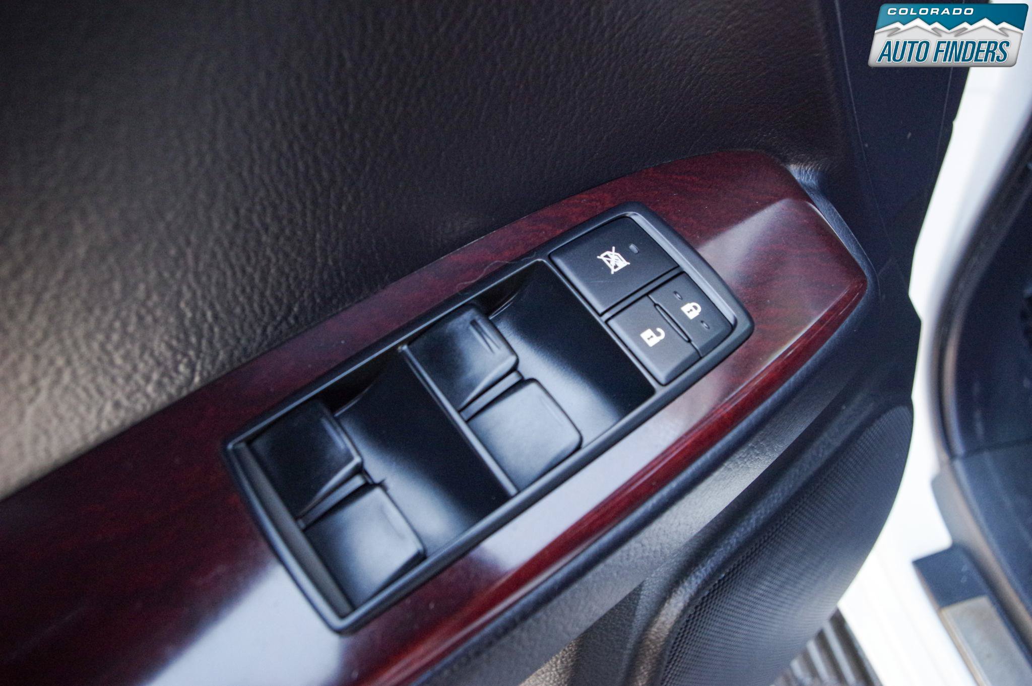 Used 2016 Lexus GX 460 Luxury w/ Preferred Accessory Package AWD/4WD image 11