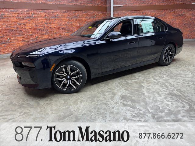 Used 2026 BMW 760i xDrive image 1