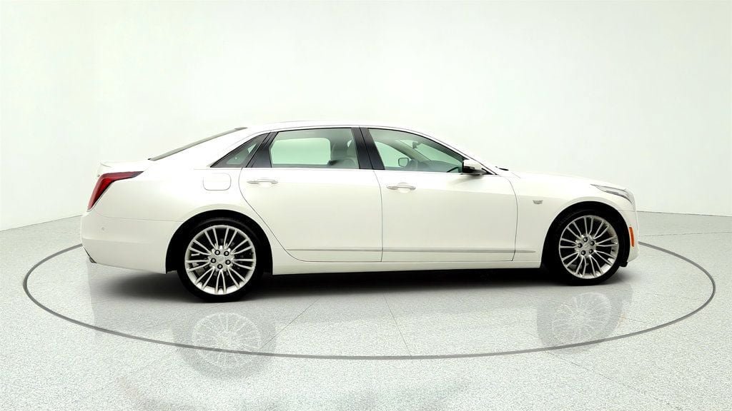 Used 2018 Cadillac CT6 Premium Luxury w/ Super Cruise Package AWD/4WD image 4