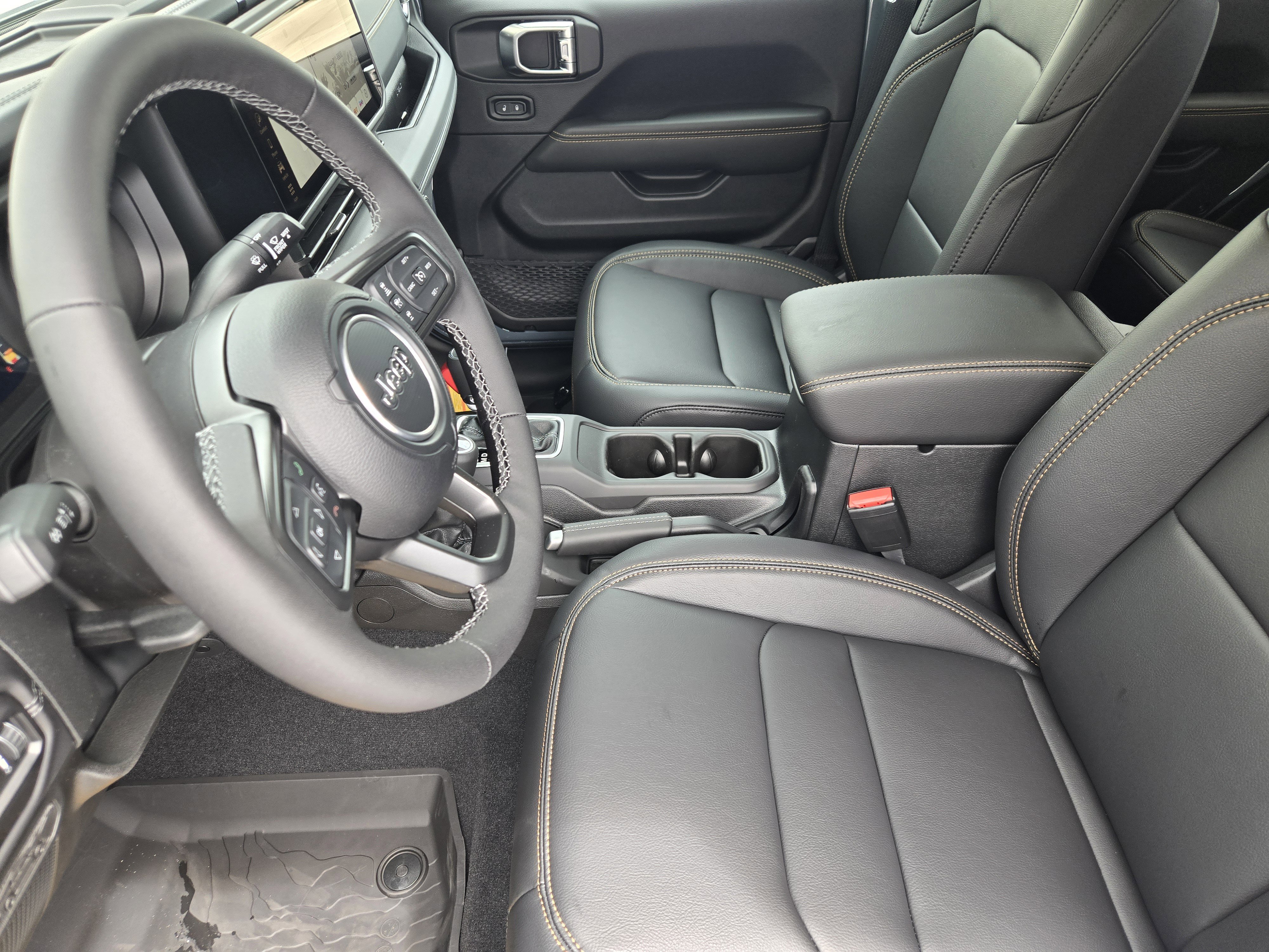 New 2025 Jeep Gladiator Sport w/ Premium Package image 10