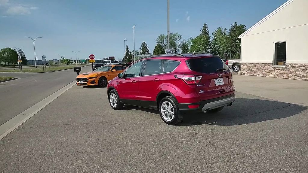 Used 2018 Ford Escape SEL AWD/4WD image 2