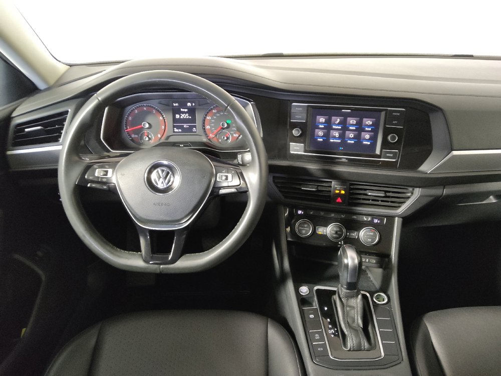 Used 2020 Volkswagen Jetta SE FWD image 22
