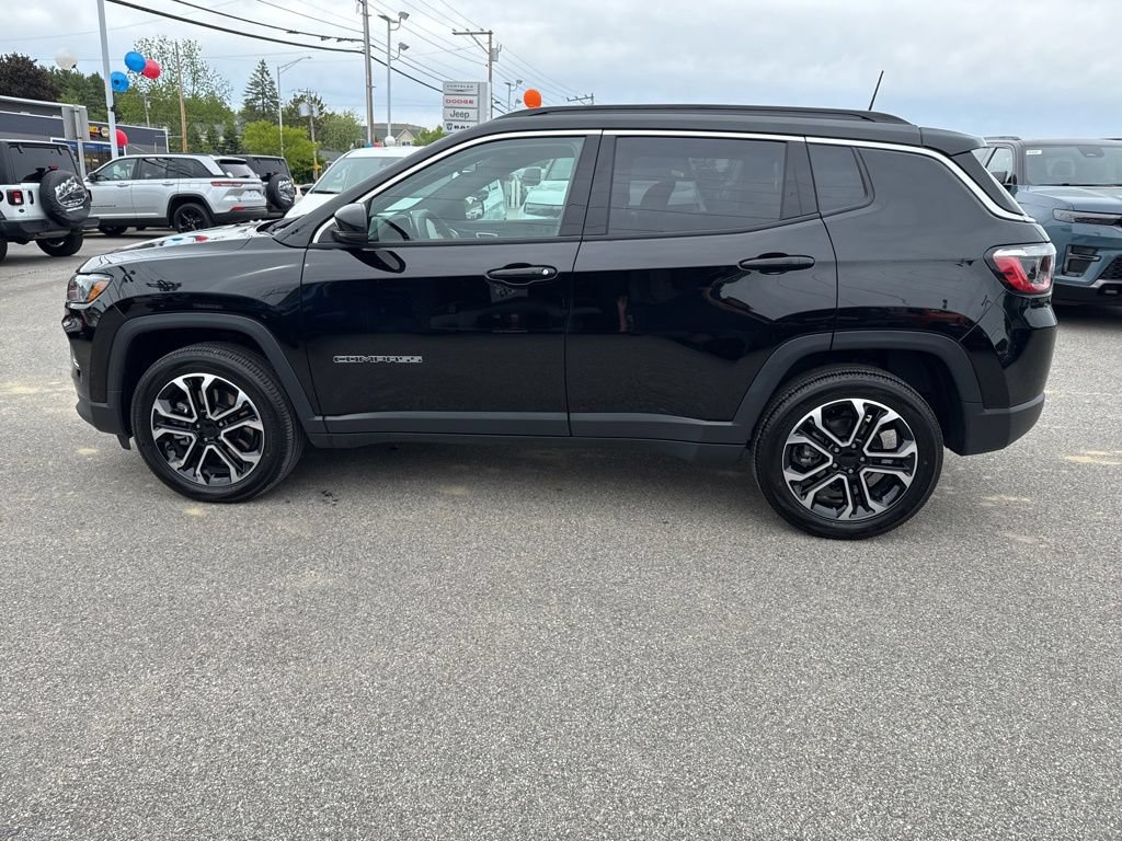 Certified 2023 Jeep Compass Limited w/ Sun and Sound Group AWD/4WD image 2