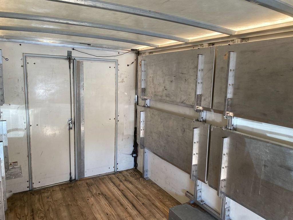 Used 2019 GMC Savana 3500 w/ Power Convenience Package RWD image 24