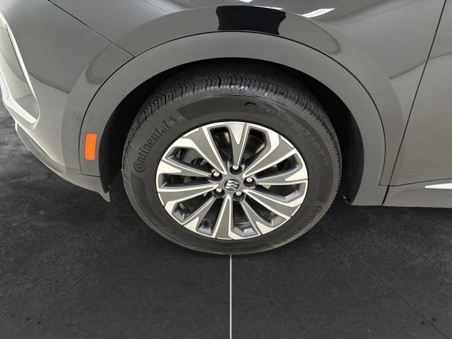 Used 2025 Buick Envision Preferred AWD/4WD image 9