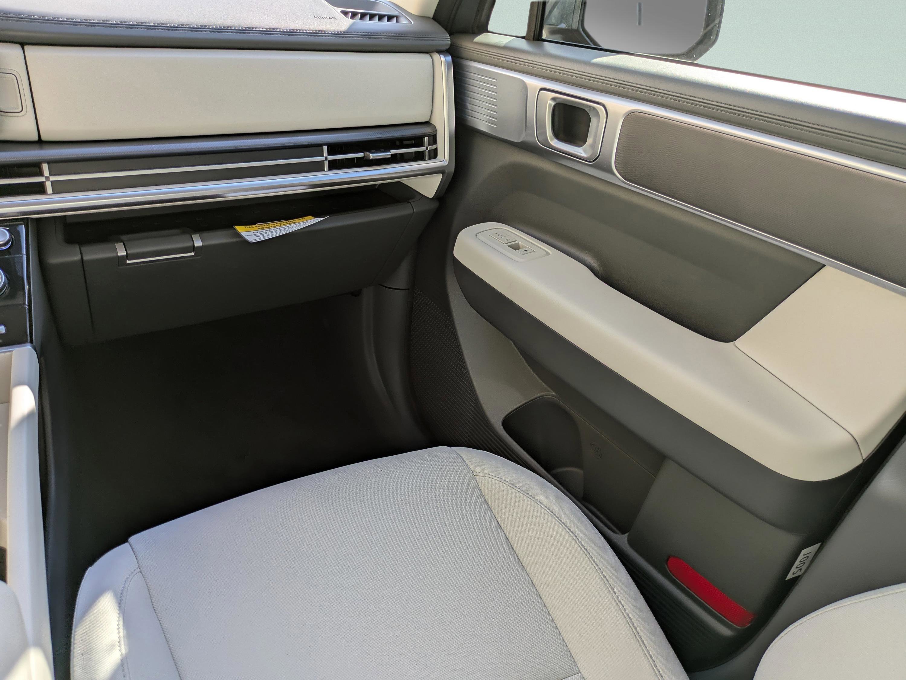 New 2026 Hyundai Santa Fe SE w/ Tow & Go Package image 19