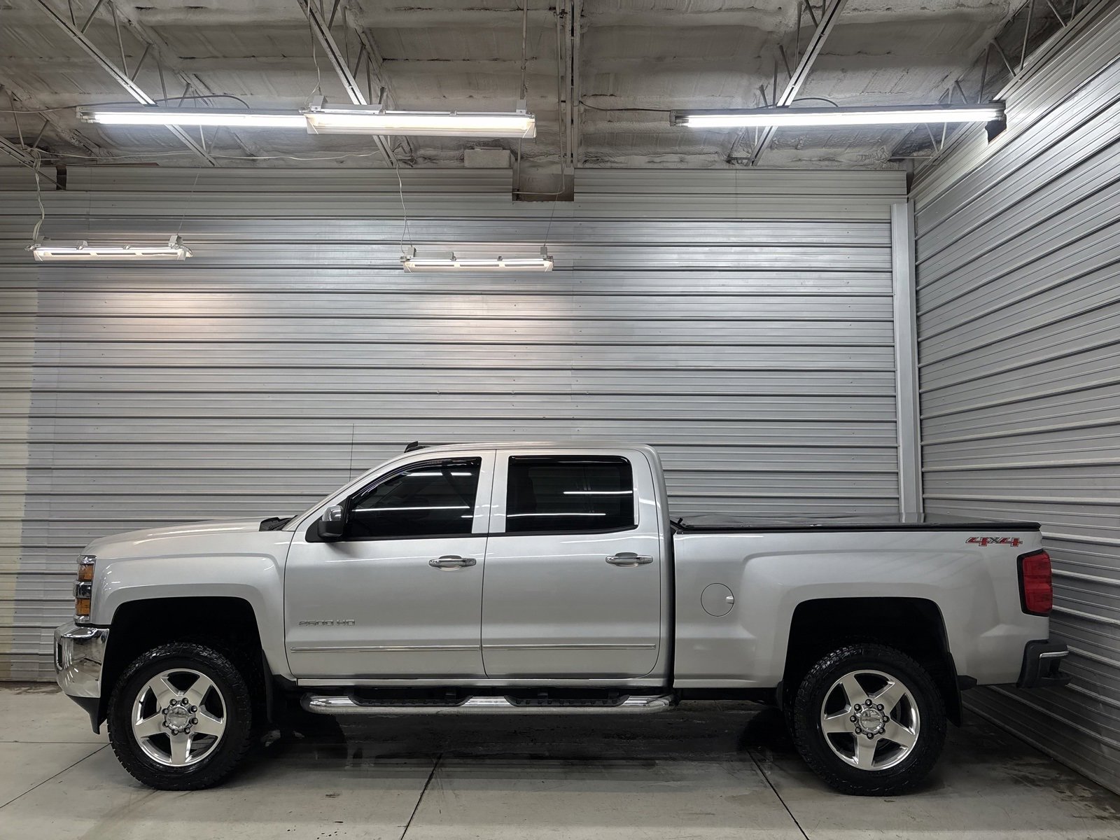 Used 2015 Chevrolet Silverado 2500 LTZ image 10
