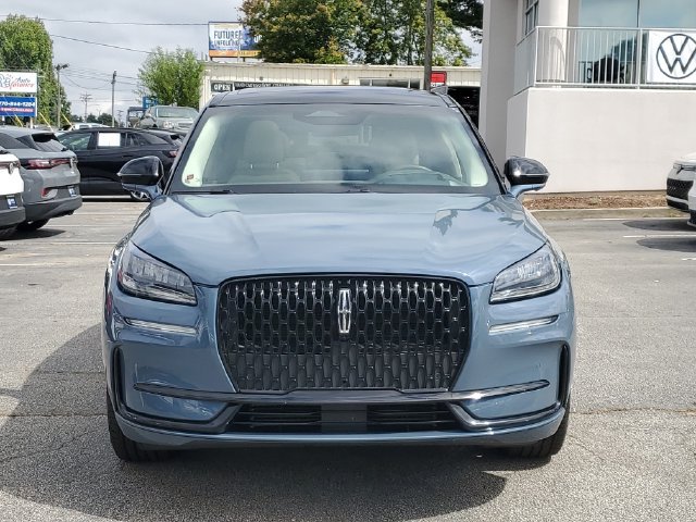 Used 2023 Lincoln Corsair FWD w/ Equipment Group 102A image 2